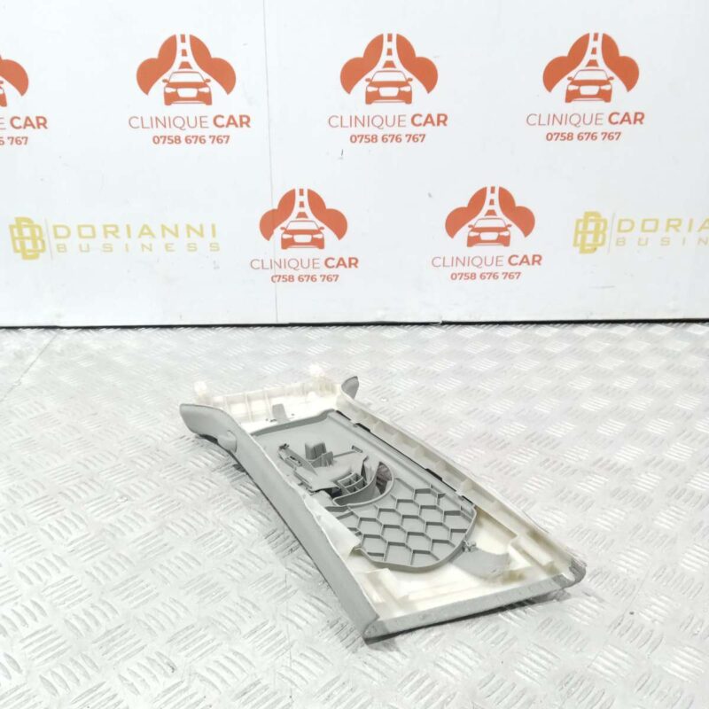 Trim / Ornament Stalp Mijloc Dreapta A4 B9 2015-2024 - imagine 4