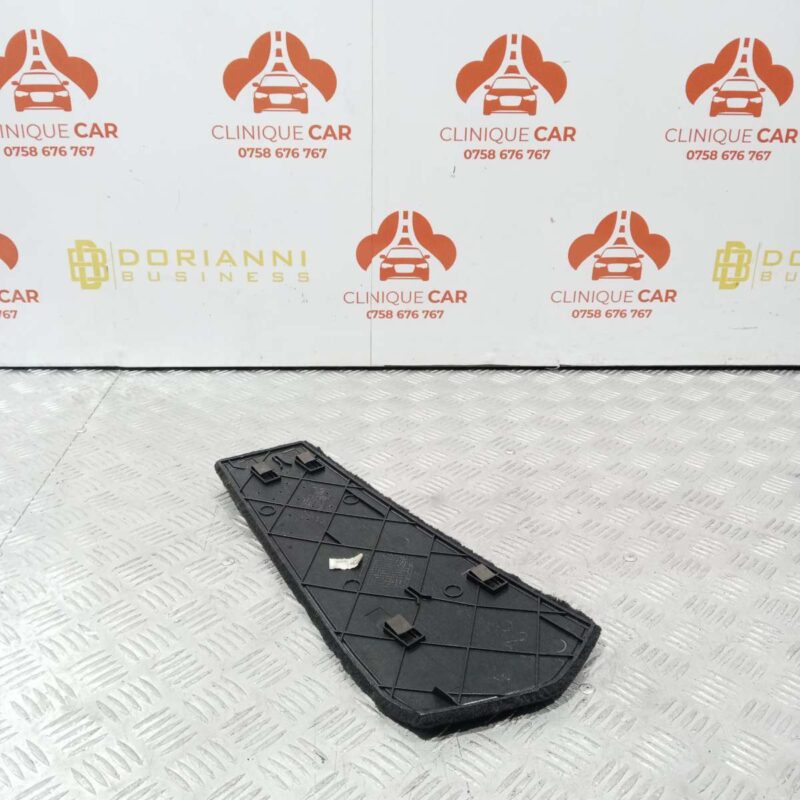 Ornament Consolă Centrală Spate Dreapta Bmw 7 F01 F02 2008-2015 - imagine 3