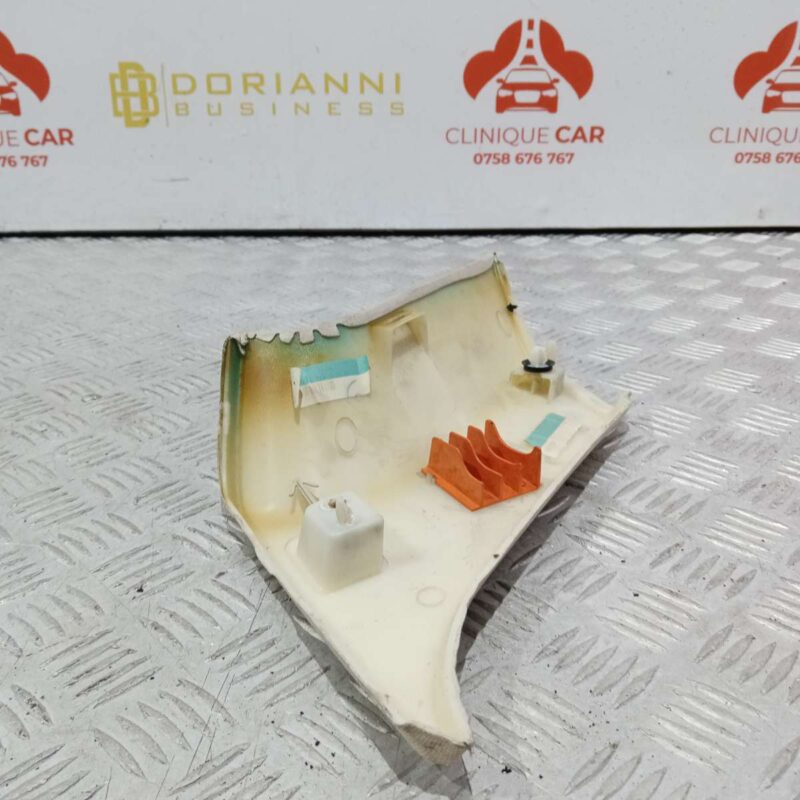 Ornament Stalp Fata Stanga Land Rover Range Rover Evoque 2011-2019 - imagine 4