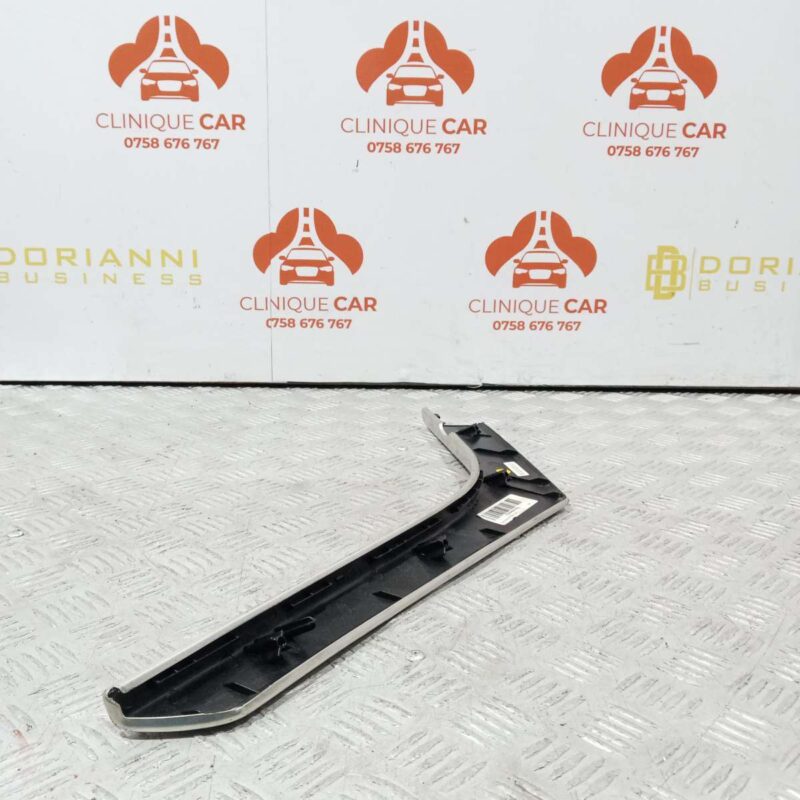 Ornament Consola Centrala Stanga Land Rover Range Rover Evoque 2011-2021 - imagine 4