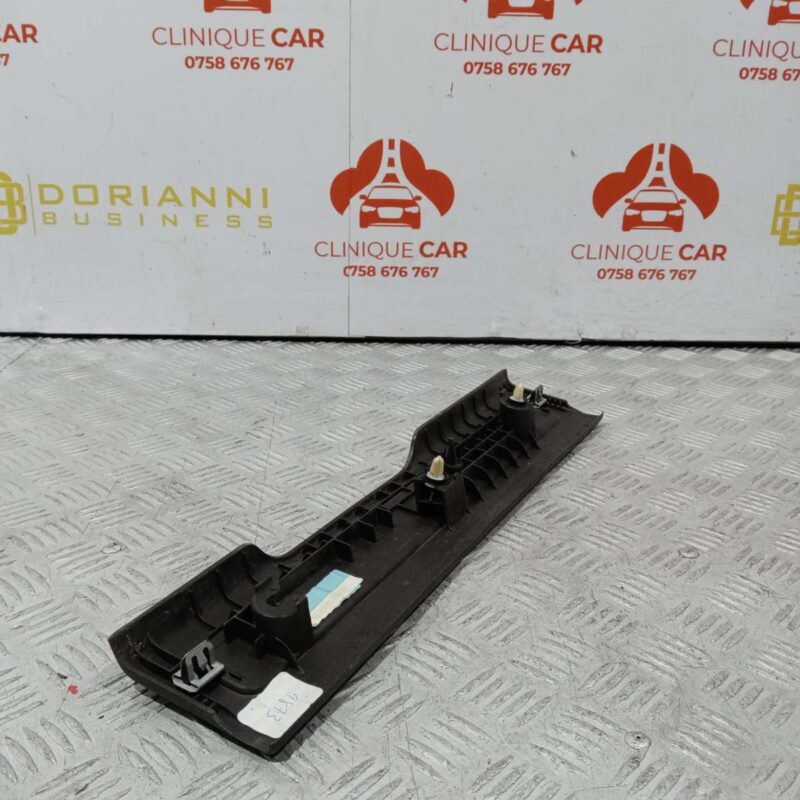 Ornament Prag Fata Stanga Land Rover Range Rover Evoque 2011-2021 - imagine 3